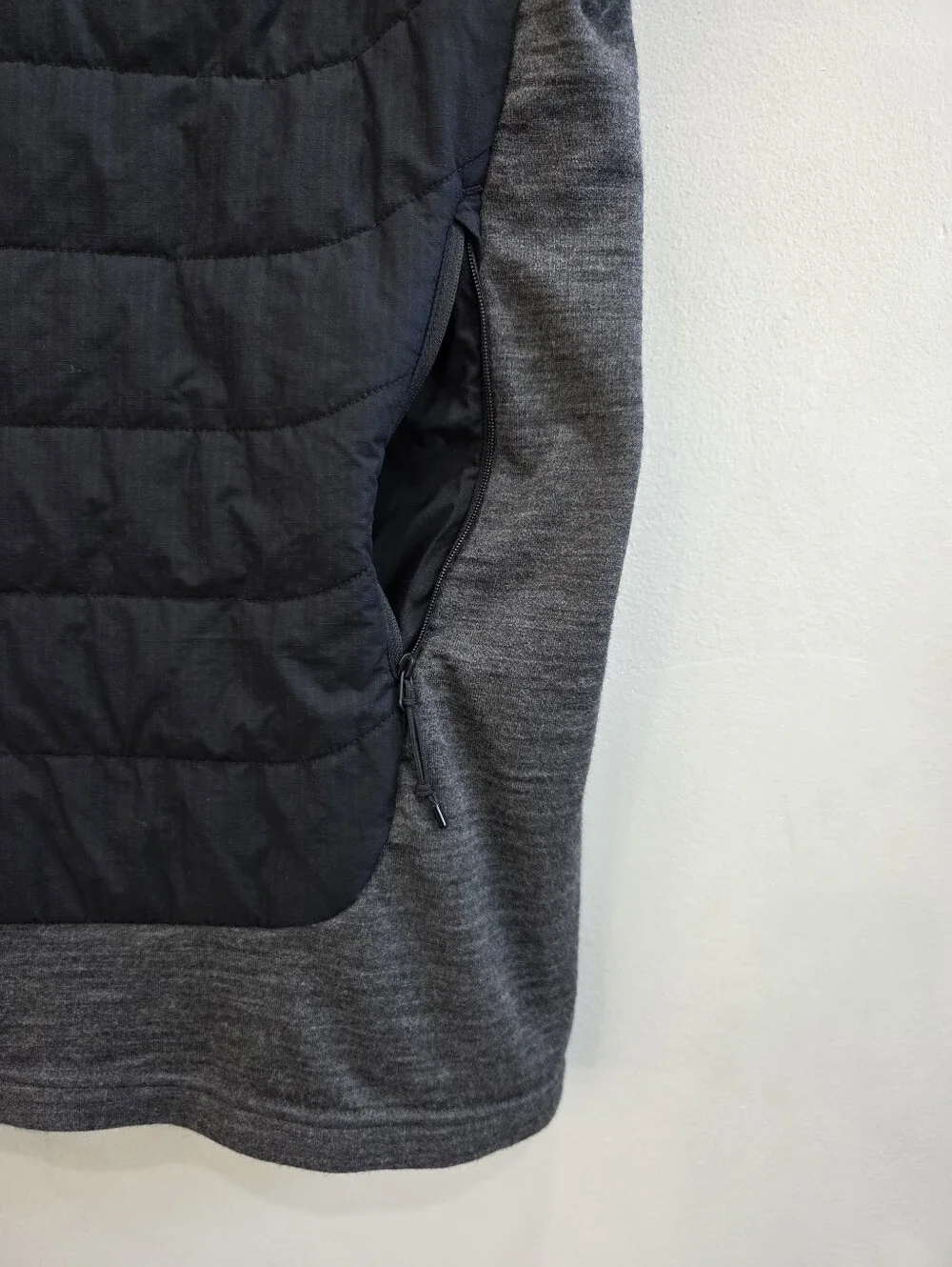 Icebreaker Vest Black Gray Cotton Wool Full Zip Hiking Outdoor Men's Size XL